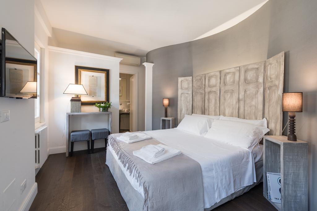 Novella Goldoni Suite-By Florence Concierge Bagian luar foto